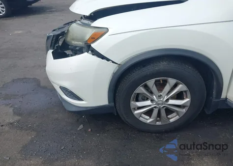 2015 Nissan Rogue Sv z USA, uszkodzony, nr VIN 5N1AT2MT7FC783686